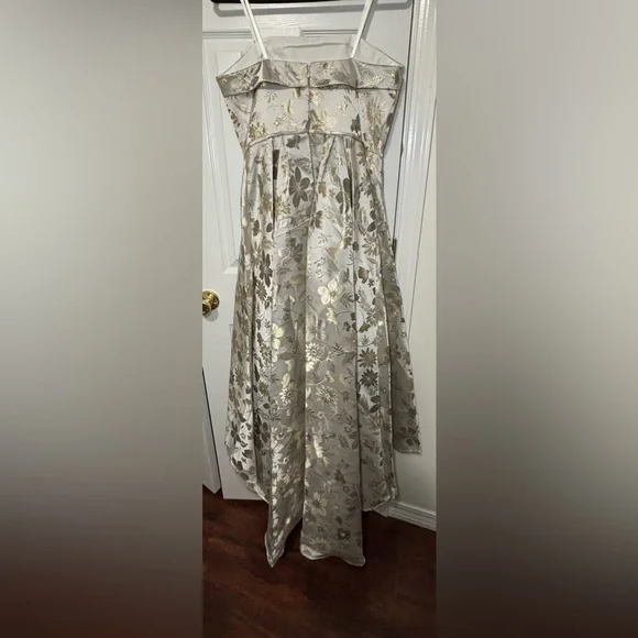 NWT IEENA FOR MAC DUGGAL SZ 10 WHITE/GOLD STRAPLESS BROCADE FLORAL DRESS #49619 - Picture 4 of 9